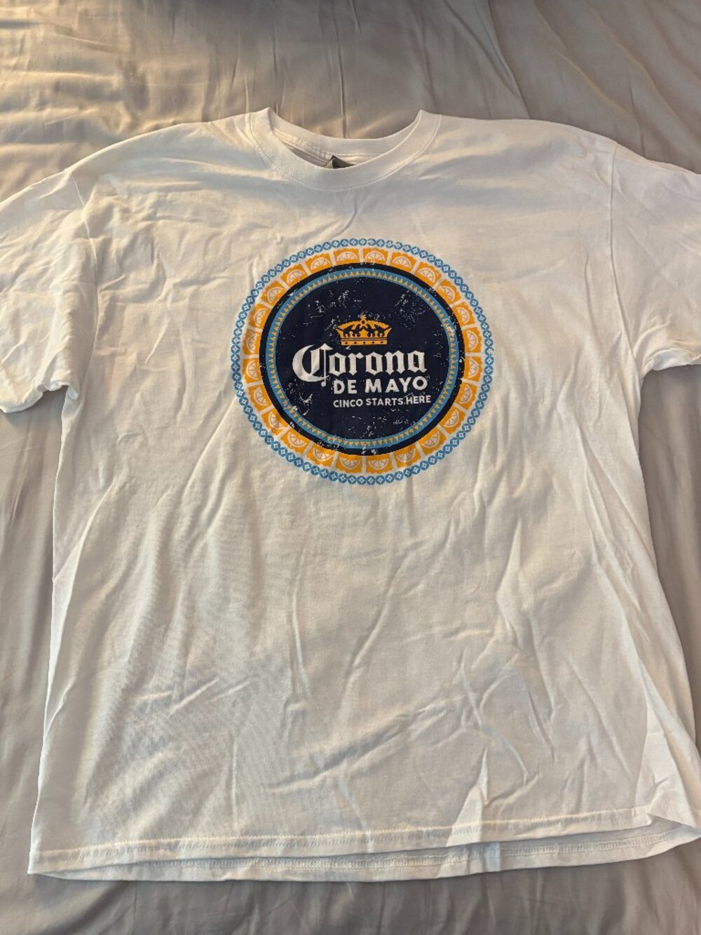 Corona de Mayo White Tee Shirt XL Gildan Tag 100% Cotton - NEW - Beer Cerveza